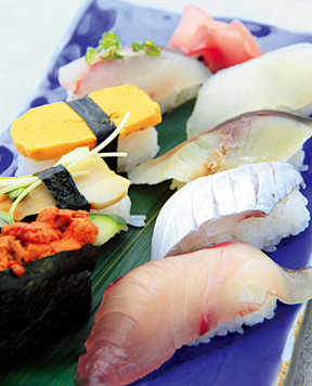 新鮮なネタを手軽にいただけるお寿司は大人気