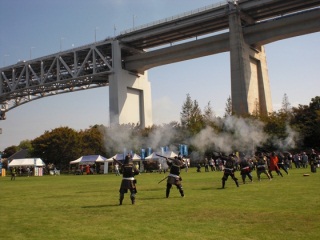 火縄銃の砲術実演