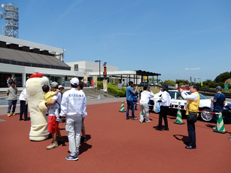 SA・PAでの交通安全PR活動、ポスター掲示