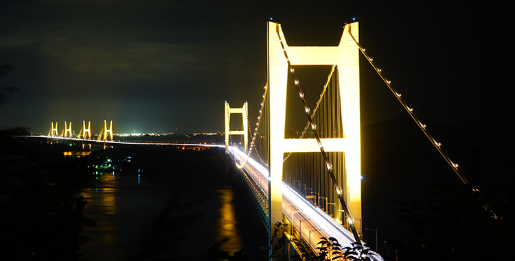 Bridge illumination information