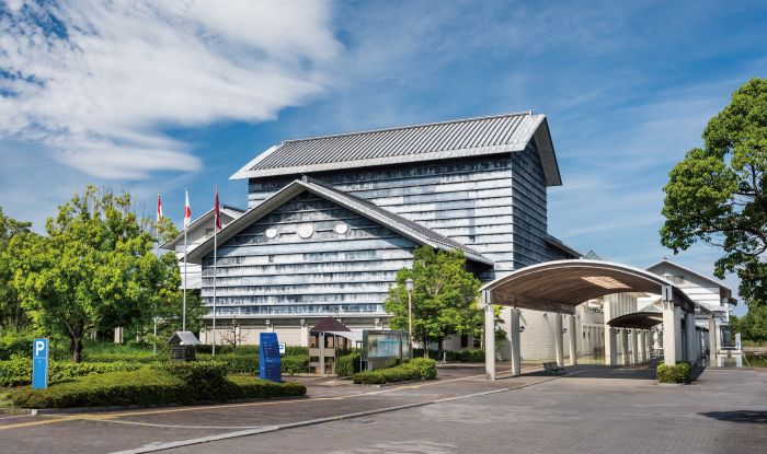 高知県立美術館 外観写真