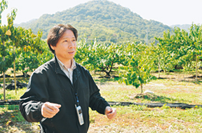 酒造りについて熱く語る花房さん