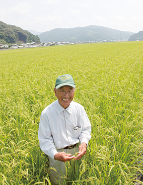 毎日が楽しいと笑う赤松さん