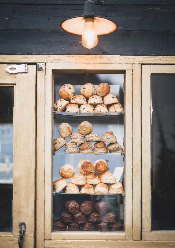 甘味はきび砂糖、ベーキングパウダーはアルミフリー（硫酸アルミニウムカリウムを含まないもの）など、素材にこだわっている。