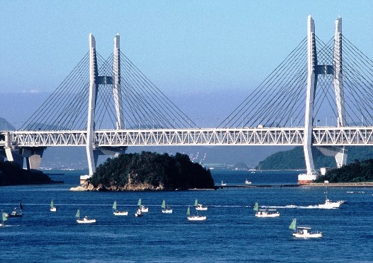 石橋 櫃石島橋・岩黒島橋 ｜ 瀬戸中央自動車道 ｜ ギャラリー ｜ 本四