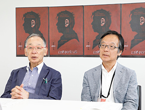 対談イメージ 館長・田中