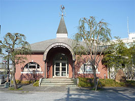 夢二郷土美術館　本館
