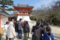 耕三寺博物館副館長による解説